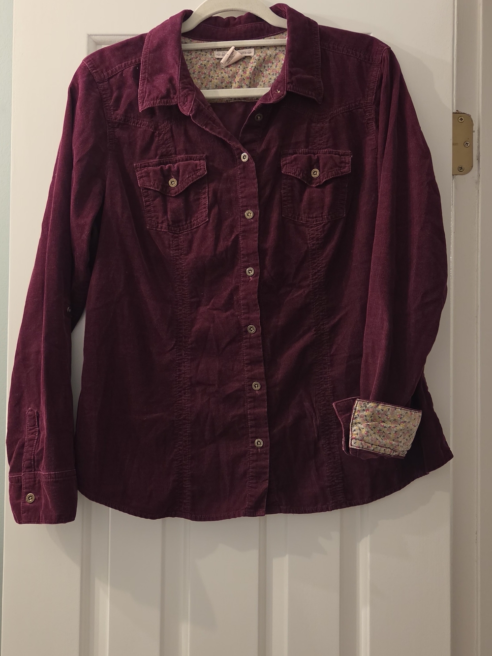 Ruff Hewn Women's Large Corduroy Button-Front Shirt - Wine Floral Sleeve